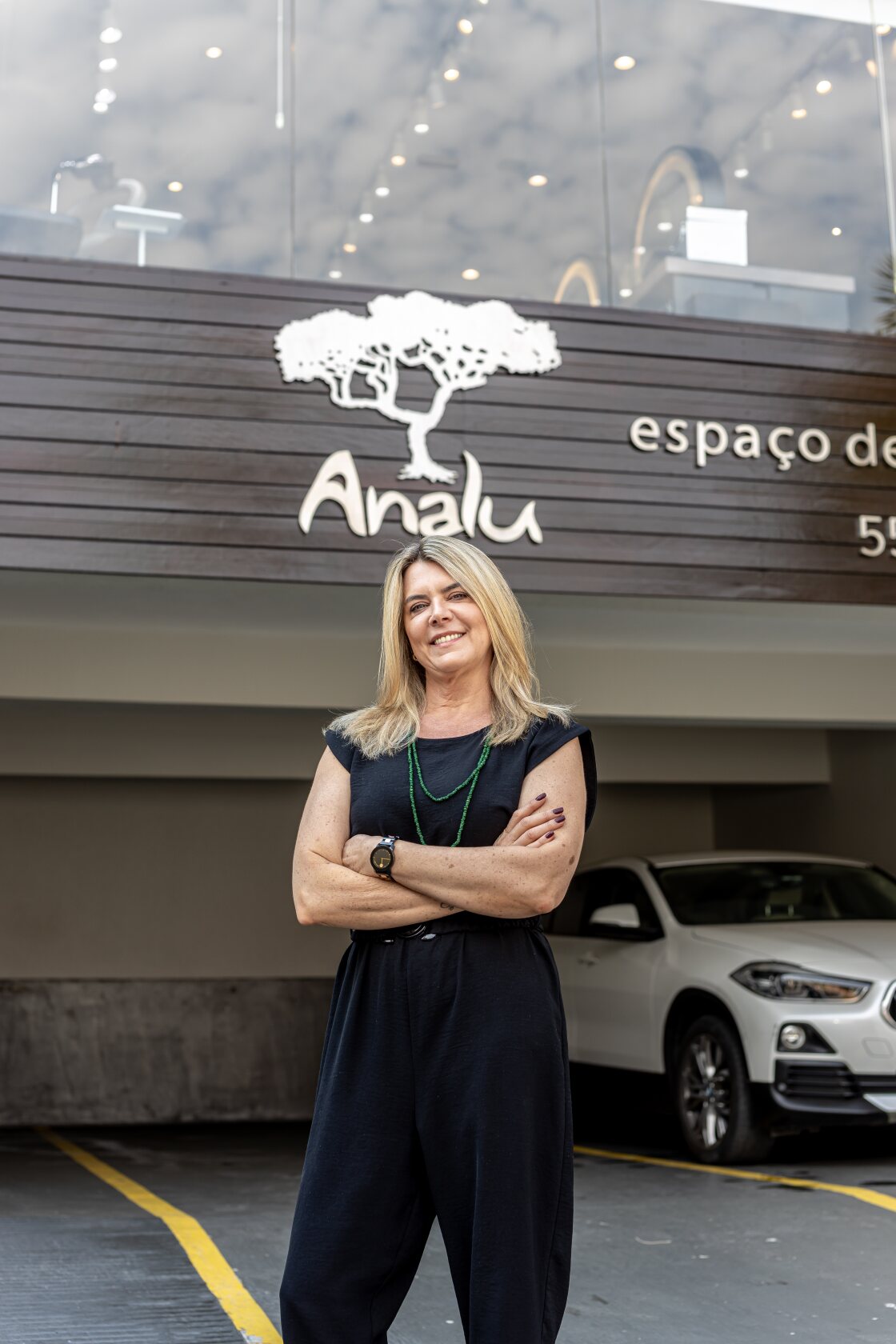 Cleo Verzbickas, à frente do Analu Espaço de Beleza